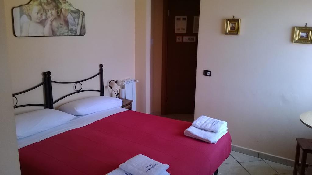 B&B Villa Dante - Policlinico Messina Zimmer foto